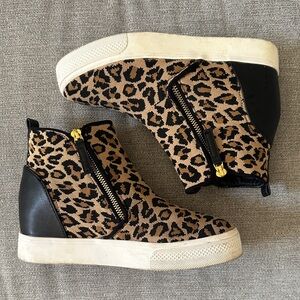 Leopard Print Wedge Sneaker Booties - Tan & Black